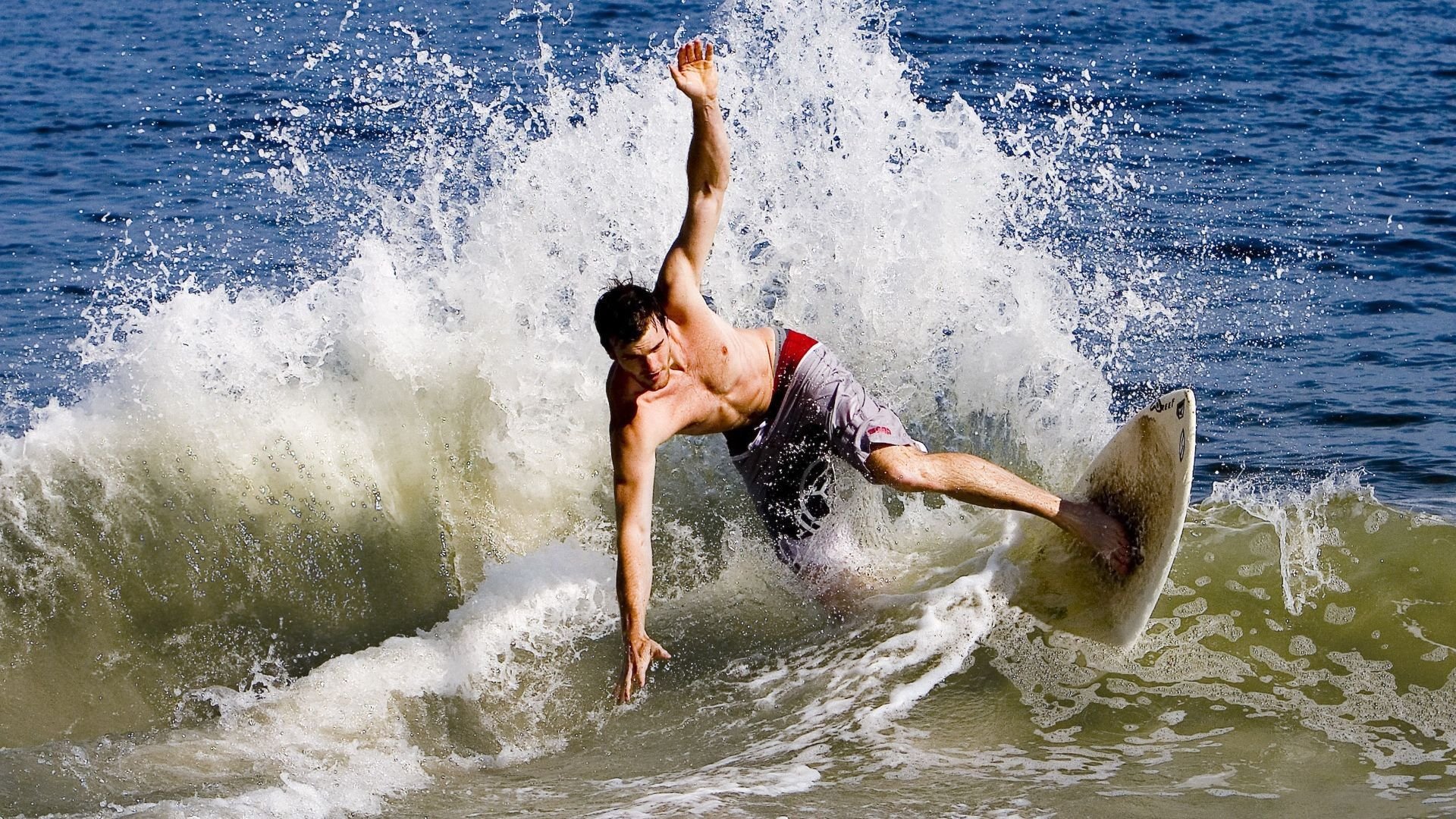 网球赛场焦点！中国队对阵俄罗斯队，连胜纪录继续刷新，球队势不可挡